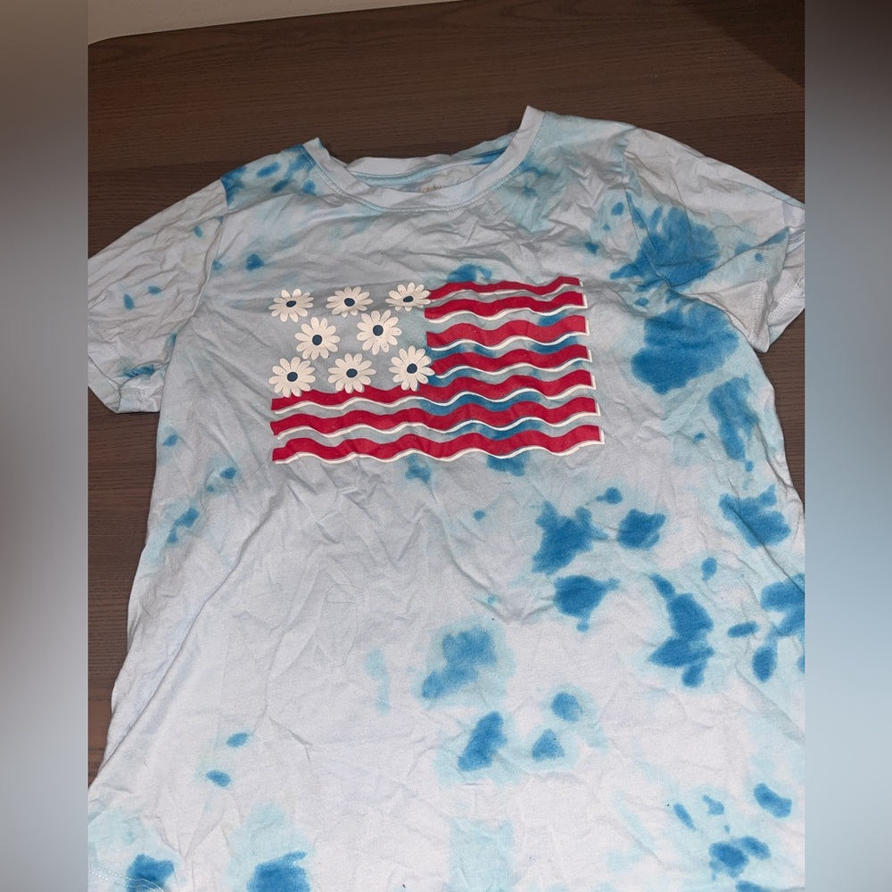 Baby blue America flower tee, worn once